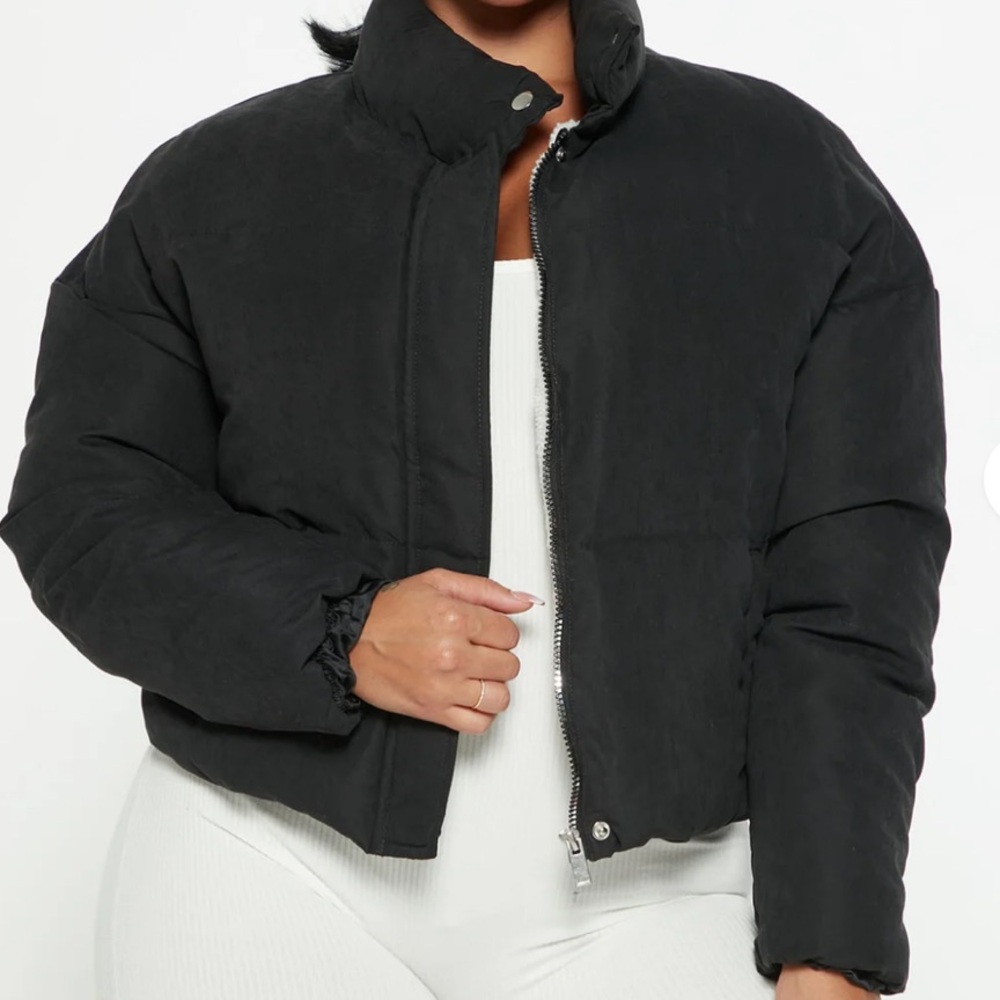 Fashion Nova Women's Black Puffer Jacket